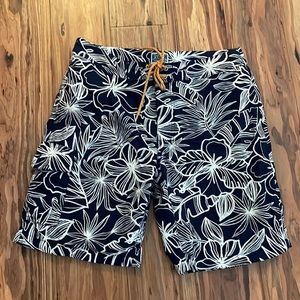 J Crew sz 29 board shorts great condition!